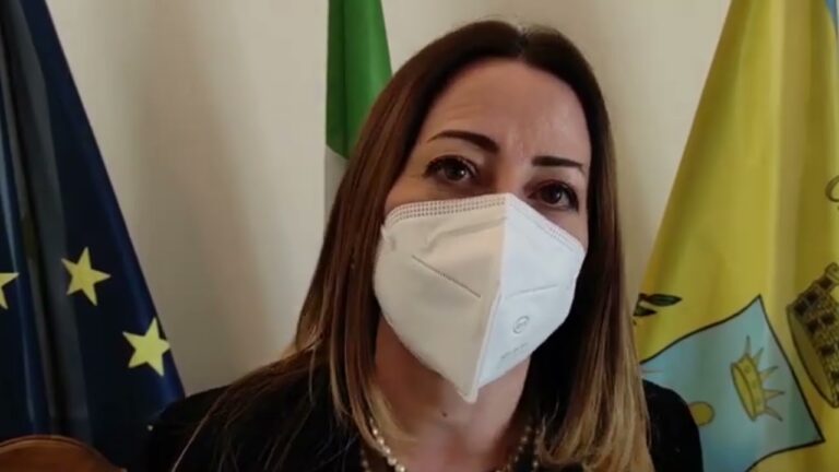 L’AMMINISTRAZIONE DI ISCHIA INCONTRA IL PRESIDENTE DE LUCA E L’ASSESSORE FORTINI. ENZO FERRANDINO: “MATTINATA PROFICUA, APERTURA E DISPONIBILITA’ DA PARTE DEL PRESIDENTE”