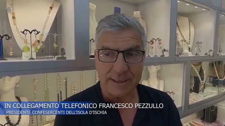 “IL BLACK FRIDAY PENALIZZA IL COMMERCIO, OGNI ACQUISTO ON LINE CONTRIBUISCE ALLA CHIUSURA DI UN NEGOZIO”, A NUVOLA TV L’APPELLO DI FRANCESCO PEZZULLO AGLI ISCITANI A SPENDERE SULL’ISOLA