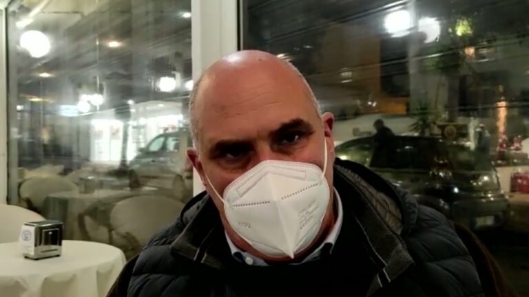 TRASPORTI MARITTIMI – RIUNIONE SINDACI, REGIONE E COMPAGNIE DI NAVIGAZIONE. ENZO FERRANDINO: “AZIENDE IN CRISI MA LA REGIONE SI FACCIA CARICO DELLE ESIGENZE DEGLI ISOLANI”