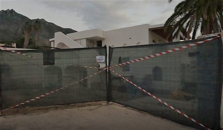 “QUANTO VALE LA VITA DI UN OPERAIO A NERO? BASTA SPECULAZIONE SULLA VITA DEGLI OPERAI!”, DOMANDE E RIFLESSIONI DEI COMUNISTI DELL’ISOLA D’ISCHIA DOPO L’INCIDENTE MORTALE SUL LAVORO A FORIO