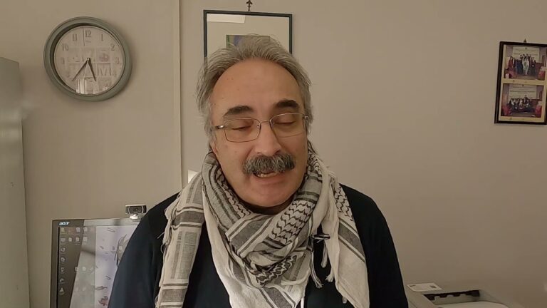 PRODUZIONE DI LIQUORI E PANETTONI, CORSO DI SCACCHI E SOLIDARIETA’: IL DIRIGENTE MARIO SIRONI CI ILLUSTRA LE ULTIME INIZIATIVE INTRAPRESE DAI RAGAZZI DELL’ISTITUTO “TELESE” DI ISCHIA