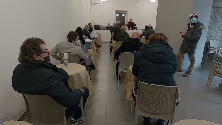 LA MINORANZA CONSILIARE DI FORIO BOCCIA IL BILANCIO CONSOLIDATO ESERCIZIO 2020, L’AVV. ENZO DI MAIO: “GLI INTROITI IRRISORI DELLA GESTIONE DEL PORTO PESANO NEGATIVAMENTE SUL BILANCIO COMUNALE”