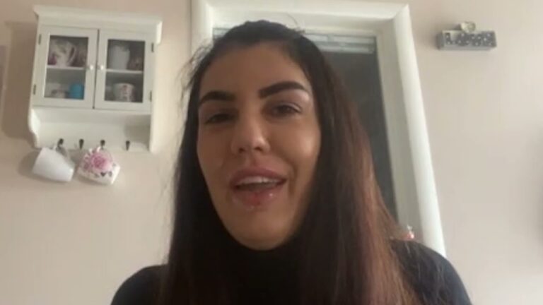 PANDEMIA E CRISI ECONOMICA NON FERMANO LA TRAGEDIA DEGLI ABBATTIMENTI DELLE CASE CHE CONTINUA ANCHE NEL PERIODO DI FESTIVITA’ NATALIZIE: A PIANURA LETTERA DI SFRATTO PER QUATTRO FAMIGLIE CHE AI PRIMI DI GENNAIO RIMARRANNO SENZA UN’ABITAZIONE