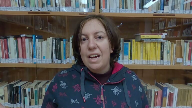 “AMMA CUCENA’”, PRESSO LA BIBLIOTECA ANTONIANA DI ISCHIA PRESENTATO IL LIBRO DI VALERIA DI MEGLIO SULLA CUCINA, LE TRADIZIONI E LE ATMOSFERE DELL’ISOLA DI PROCIDA