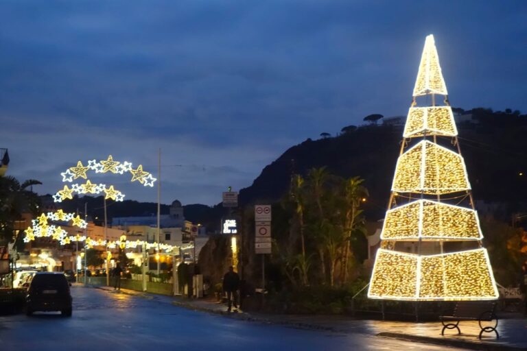 LACCO AMENO, LABORATORI E SPETTACOLI PER BAMBINI PER UN NATALE DI SPERANZA E SOLIDARIETA’