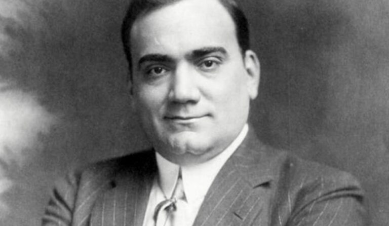 VENERDI’ 30 DICEMBRE UN BRINDISI AL NUOVO ANNO NEL SEGNO DI ENRICO CARUSO