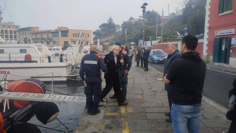 SGARBI AD ISCHIA: “LA FRANA NON E’ COLPA DELL’ABUSIVISMO”