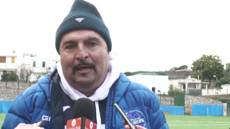 L’ISCHIA BATTE IL CAPRI ANACAPRI, MISTER GENNARO MONACO: “OTTIMA PRESTAZIONE DEI NOSTRI RAGAZZI, L’ISCHIA MERITA DI VINCERE QUESTO CAMPIONATO”