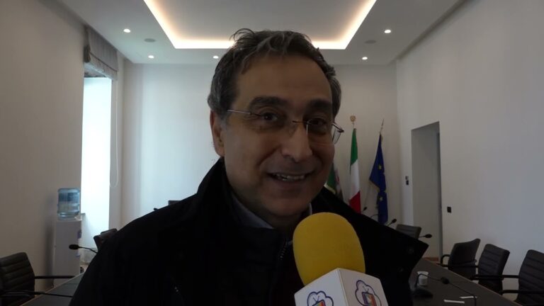 FORIO, ENZO DI MAIO DOPO IL CONSIGLIO COMUNALE: “IL TERRITORIO STA CROLLANDO, SPERO CHE LE PROSSIME ELEZIONI SERVANO A DARE UNA SVOLTA”