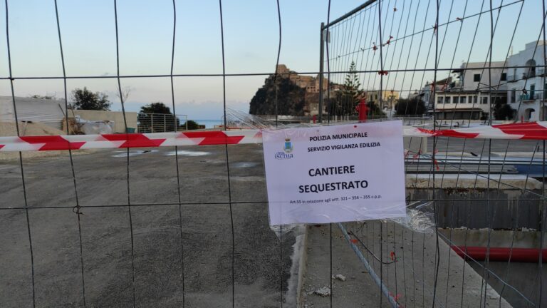 PARCHEGGIO LA SIENA SOTTO SEQUESTRO: RILEVATI ABUSI E DIFFORMITÀ