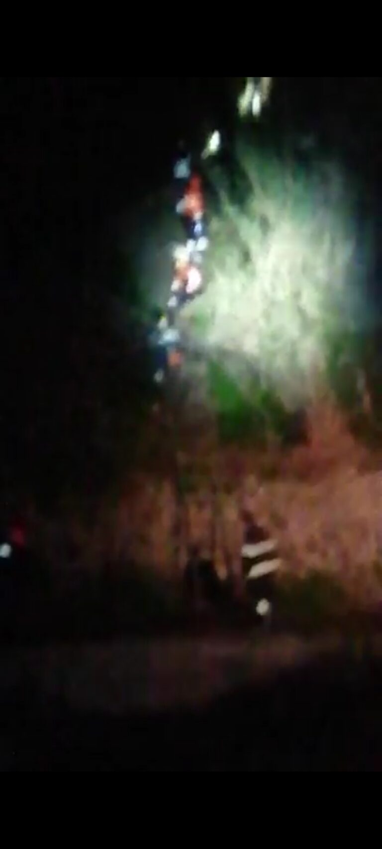 LA TRAGEDIA SFIORATA: GIOVANE SALVATO DAL DIRUPO