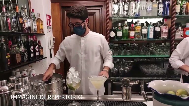 BAR CALISE A RISCHIO FALLIMENTO: CONDOTTE FRAUDOLENTE PER NON PAGARE I DEBITI