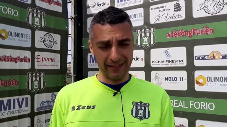 CALCIO – REAL FORIO SABATO IN TRASFERTA A VILLA LITERNO. MISTER IERVOLINO PRESENTA LA GARA: “SERVIRA’ TANTO CUORE, IN PALIO IL 70% DELLA SALVEZZA”