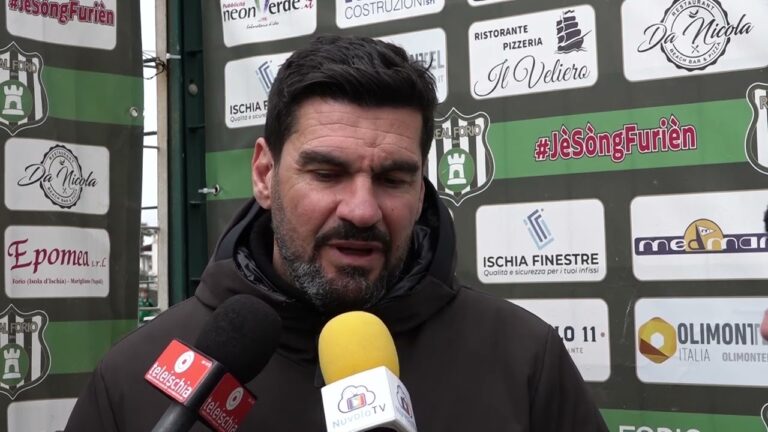 CALCIO, L’ALBANOVA SORRIDE ALLO STADIO CALISE DI FORIO, MISTER CIARAMELLA: “CI ABBIAMO CREDUTO E SIAMO RIUSCITI A PORTARE A CASA LA VITTORIA”