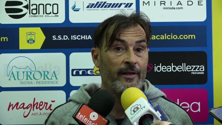 CALCIO – POMPEI, MISTER MASECCHIA SE LA PRENDE CON L’ARBITRO: “DELUSO DALLA QUALITA’ DELL’ARBITRAGGIO”