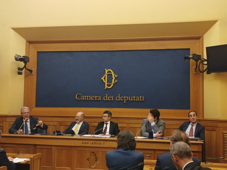 ISOLE MINORI. DEL DEO (ANCIM): “PASSI IN AVANTI CON LA NASCITA DELL’ INTERGRUPPO PARLAMENTARE PER LO SVILUPPO DEL SUD”