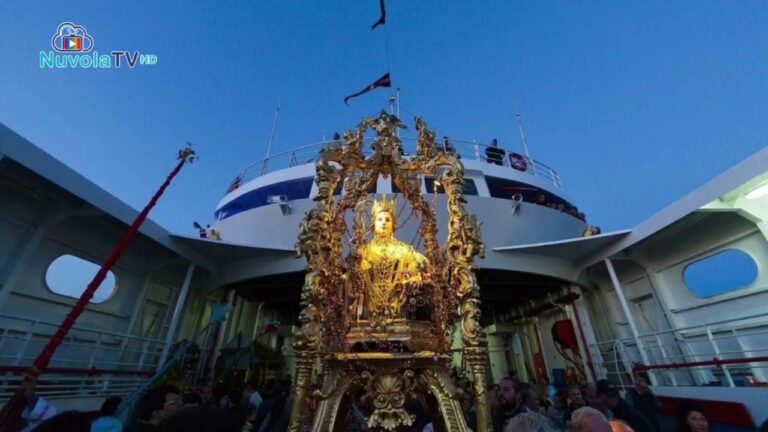 LACCO AMENO ACCOGLIE LE RELIQUIE DELLA PATRONA SANTA RESTITUTA