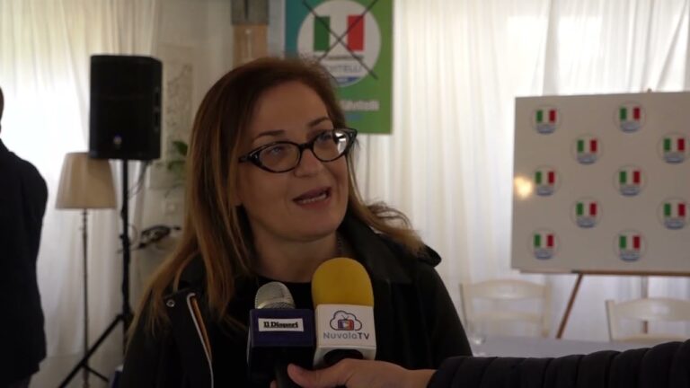 CASAMICCIOLA – IL CENTRODESTRA PROMUOVE PEPPE SILVITELLI E LA SUA SQUADRA: “PERSONE CONCRETE E AL SERVIZIO DEI CITTADINI”