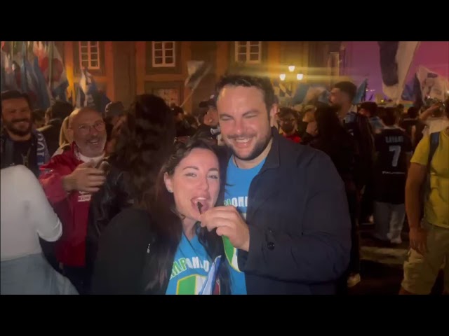 NAPOLI IN DELIRIO: GLI AZZURRI SONO CAMPIONI D’ITALIA