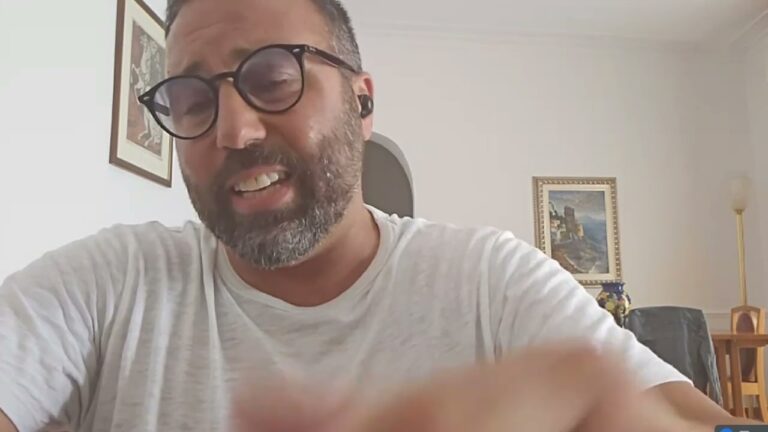 CALCIO – SARA’ UN GRANDE REAL FORIO IN ECCELLENZA, OBIETTIVO PLAY-OFF.  SUBITO QUATTRO COLPI MA IL PRESIDENTE AMATO TIRA LE ORECCHIE AGLI ISOLANI: “BISOGNA DARSI UNA REGOLATA NELLE RICHIESTE”