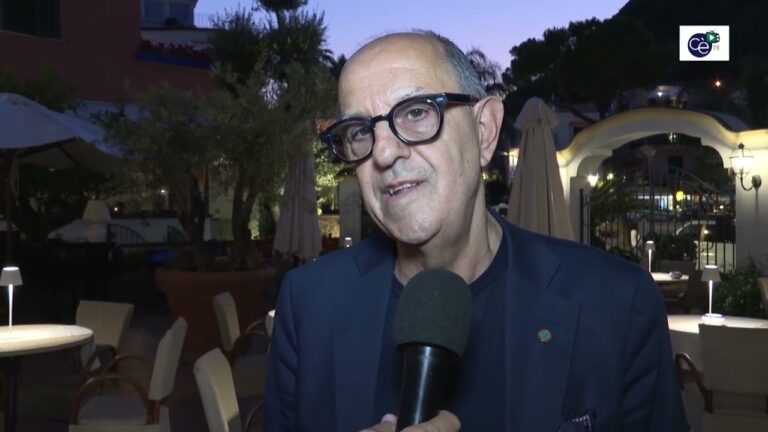 PREMIO ISCHIA INTERNAZIONALE DI GIORNALISMO : LA PREMIAZIONE DELLE FIRME INTERNAZIONALI CHE HANNO SCRITTO LA 44ESIMA EDIZIONE