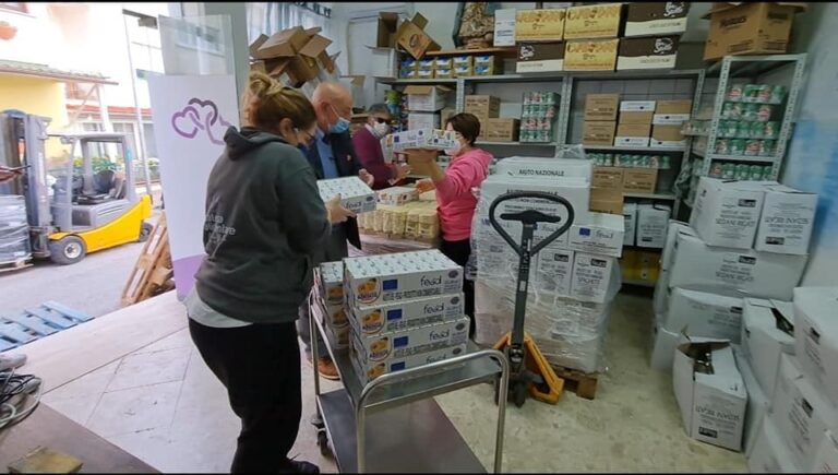 CASAMICCIOLA , LA CATENA ALIMENTARE CHIUDE I BATTENTI 