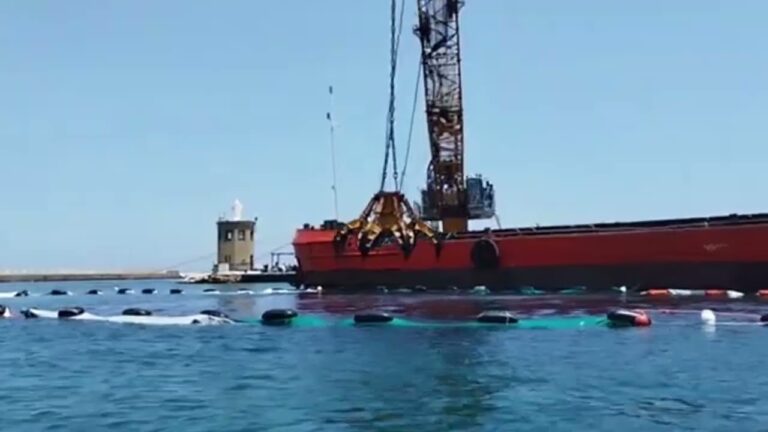 PORTO DI CASAMICCIOLA, CHE SORRISO: COMPLETATO IL DRAGAGGIO