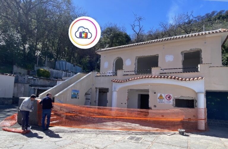 DEMOLIZIONI ISCHIA: IL CANTIERE E’ UFFICIALMENTE SEQUESTRATO. SI PROCEDE