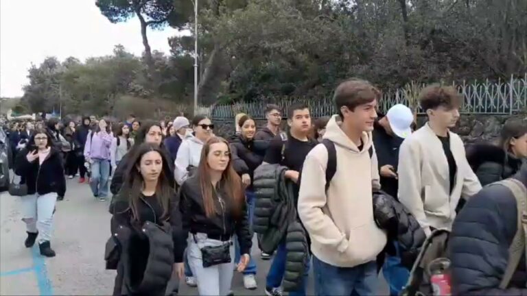 TRANI: VIOLENZA DI GENERE, UN NO DA URLARE 365 GIORNI L’ANNO