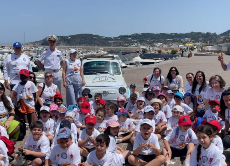 Pulifondali e Pulispiagge: Forio e Serrara Fontana rispondono presente 