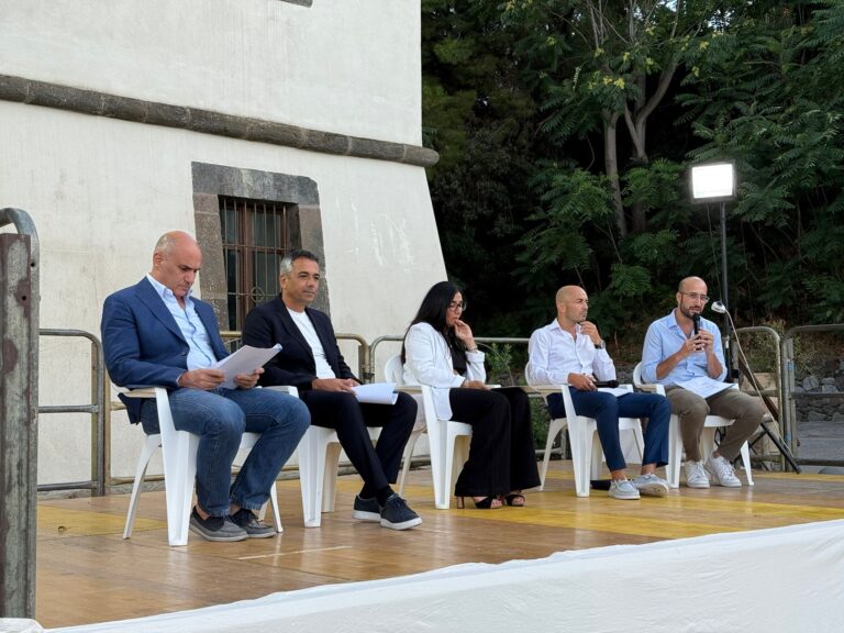 ISCHIA EXPERIENCE CONTEST 2025: IL RACCONTO DIGITALE DELL’ISOLA CHE ISPIRA E CONQUISTA 