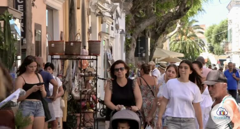 GUARDA LO SPECIALE: “TURISMO, IL BILANCIO DI MEZZA ESTATE DEI COMMERCIANTI FORIANI”. CANALE 80 ORE 9:30