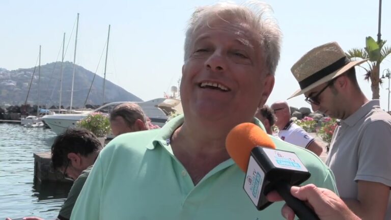 TUFFO DI LIBERTÀ PER 4 TARTARUGHE NEL MARE DI ISCHIA