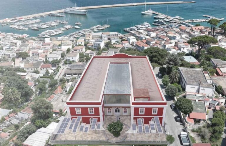 Casamicciola, il plesso Manzoni diventerà nuova sede del comune