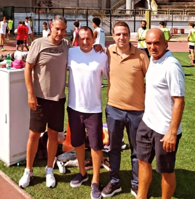 Ischia Calcio, Carlino e Trani in visita alla squadra: entusiasmo e fiducia in vista della Coppa Italia