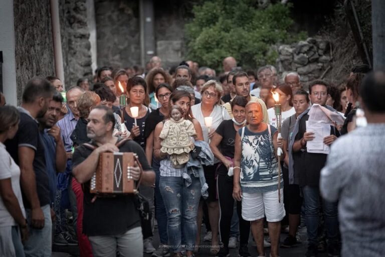 Barano, la “juta dello Schiappone”: il ritorno di un pellegrinaggio tra sacro e profano