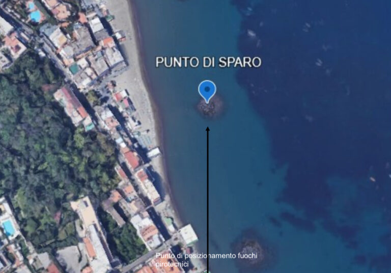 Ischia, spettacolo pirotecnico alla Mandra: ordinanza della Capitaneria