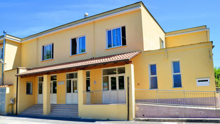 Scuola, al via la demolizione del plesso Montemurri a Ischia