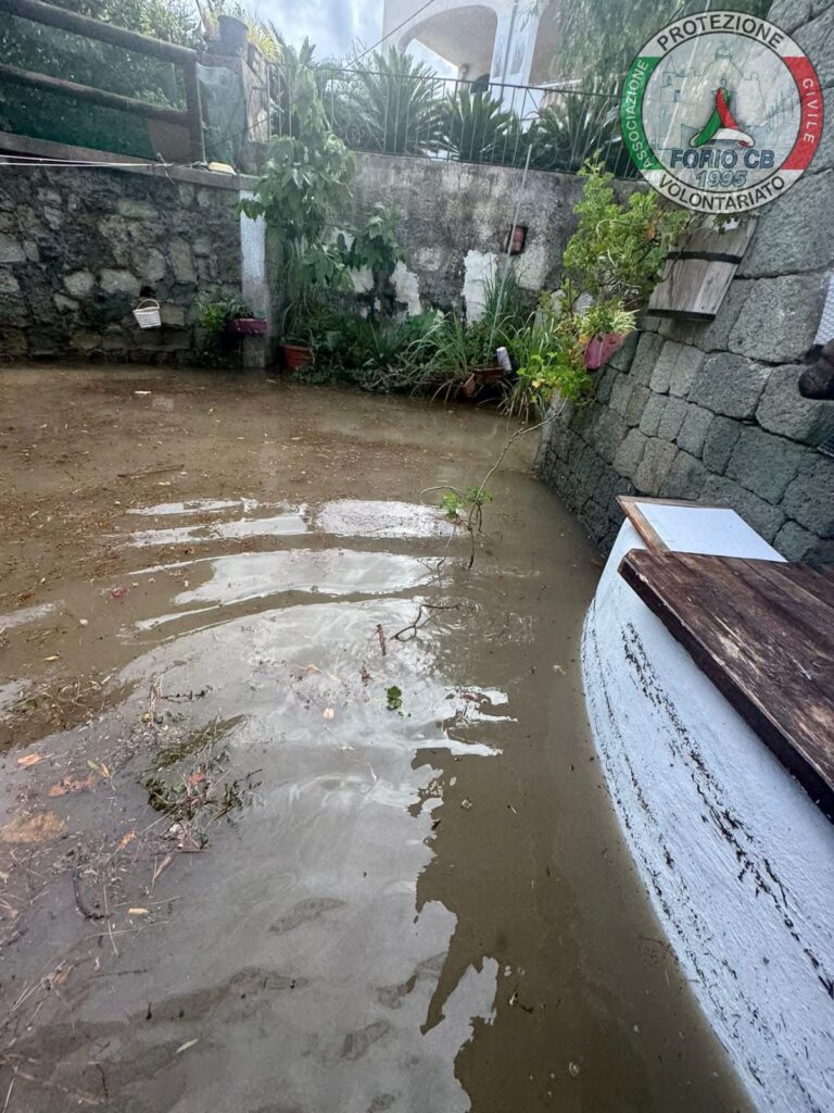 CAMPANIA, PROROGA ALLERTA METEO GIALLA PER TEMPORALI IMPROVVISI E INTENSI. ATTENZIONE A RISCHIO IDROGEOLOGICO