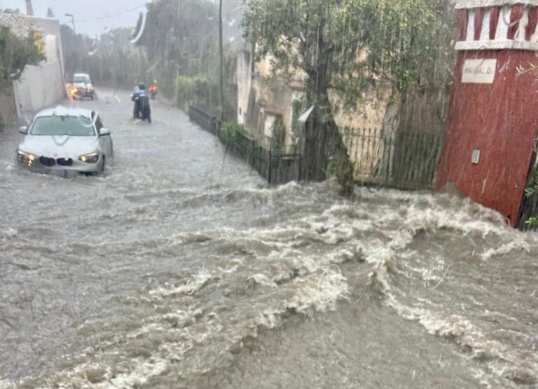 Ischia, Procida e Capri unite nella richiesta dello stato di calamità naturale dopo il nubifragio: i sindaci si mobilitano