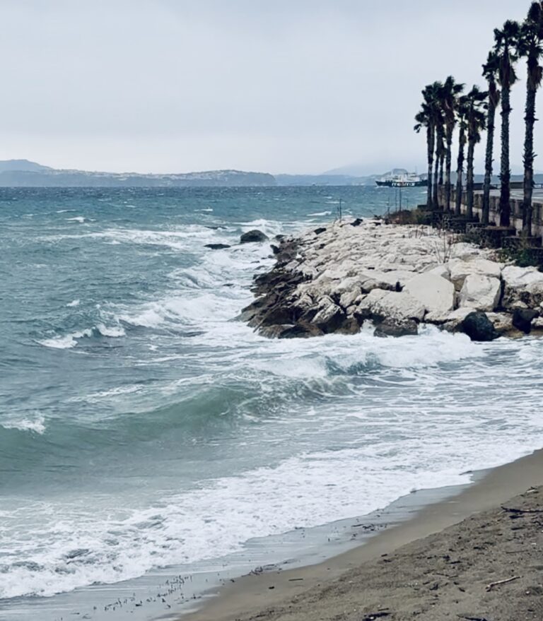 Campania, Allerta Meteo Gialla per Temporali improvvisi, Grandine, Fulmini e Vento