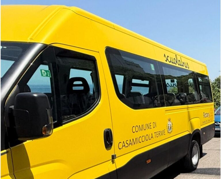 Casamicciola Terme, riparte il servizio scuolabus per gli alunni dell’Istituto “Ibsen”. Gli orari