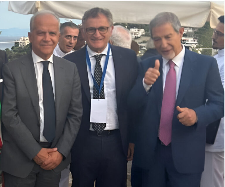 A LIPARI GLI STATI GENERALI DELLE ISOLE MINORI, FERRANDINO AL PANEL SU INFRASTRUTTURE E ISOLE SICURE