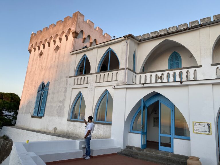 Forio, dal 2 al 7 novembre Villa La Colombaia ospita “Quadro”