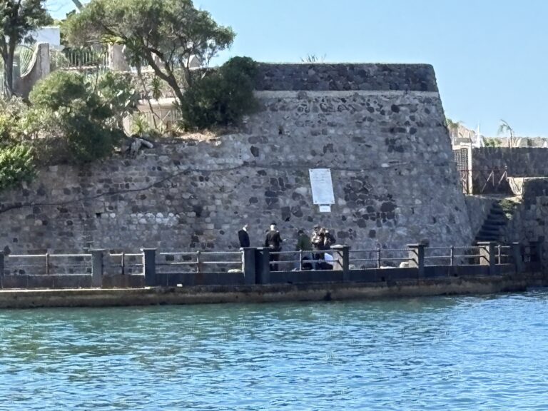 Ultim’ora da Ischia – Pagoda: rilievi in corso sul corpo della donna ucraina ritrovata senza vita