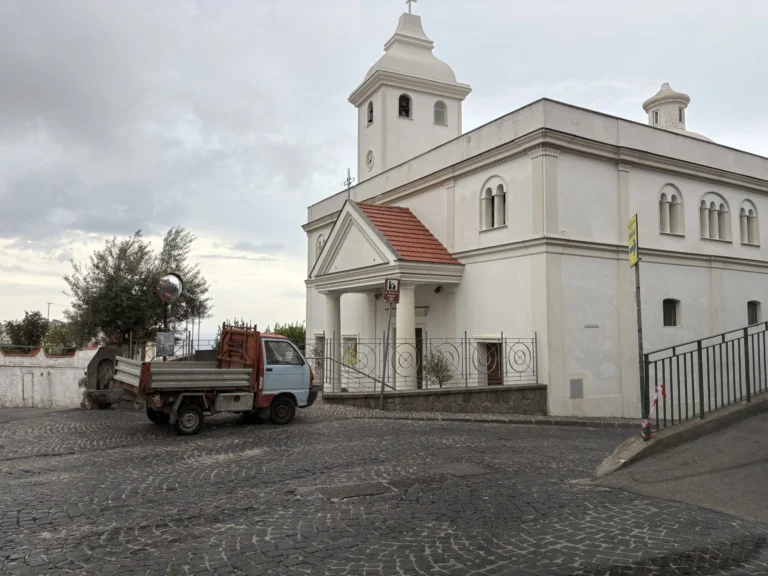 DIRETTA SANTA MESSA DALLA CHIESA DI S.ANTONIO IN ISCHIA DOMENICA 5 OTTOBRE ORE 9:30 CANALE 80 