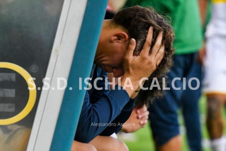 FINALE DA CIVITA CASTELLANA, ISCHIA VIENE TRAVOLTA E INCASSA 4 GOL