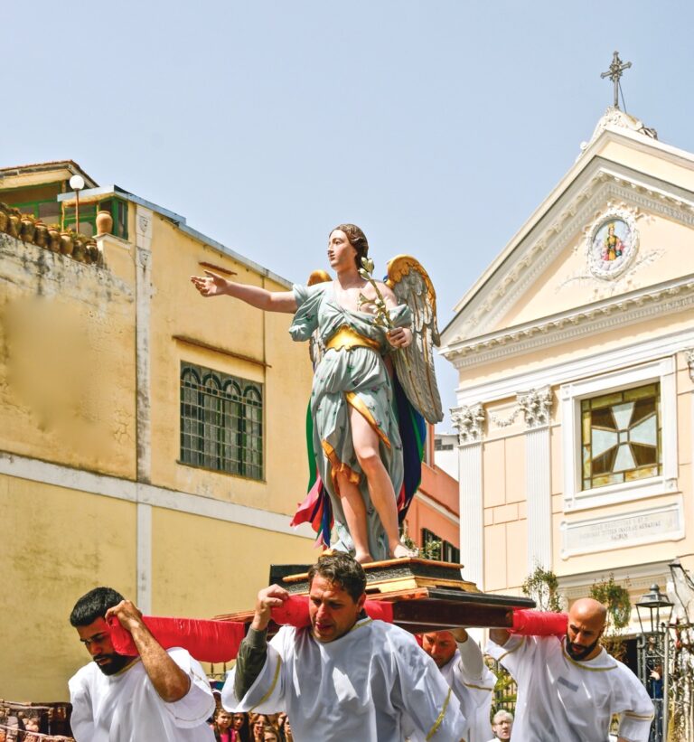 LA SECOLARE “CORSA DELL’ANGELO” A LACCO AMENO ENTRA NEL PATRIMONIO CULTURALE IMMATERIALE CAMPANO
