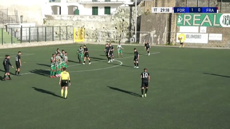 REAL FORIO A VALANGA, FRATTESE TRAVOLTA: E’ FUGA BIANCOVERDE