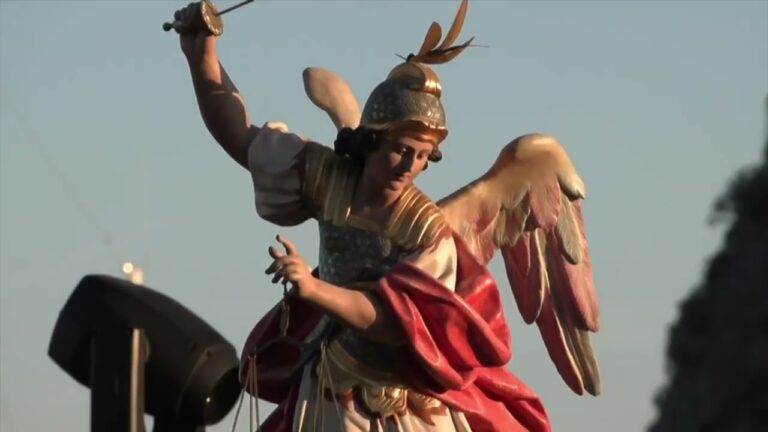 SANT’ANGELO, LE ORIGINI DELLA FESTA DI SAN MICHELE NEI RICORDI DEI PIU’ LONGEVI